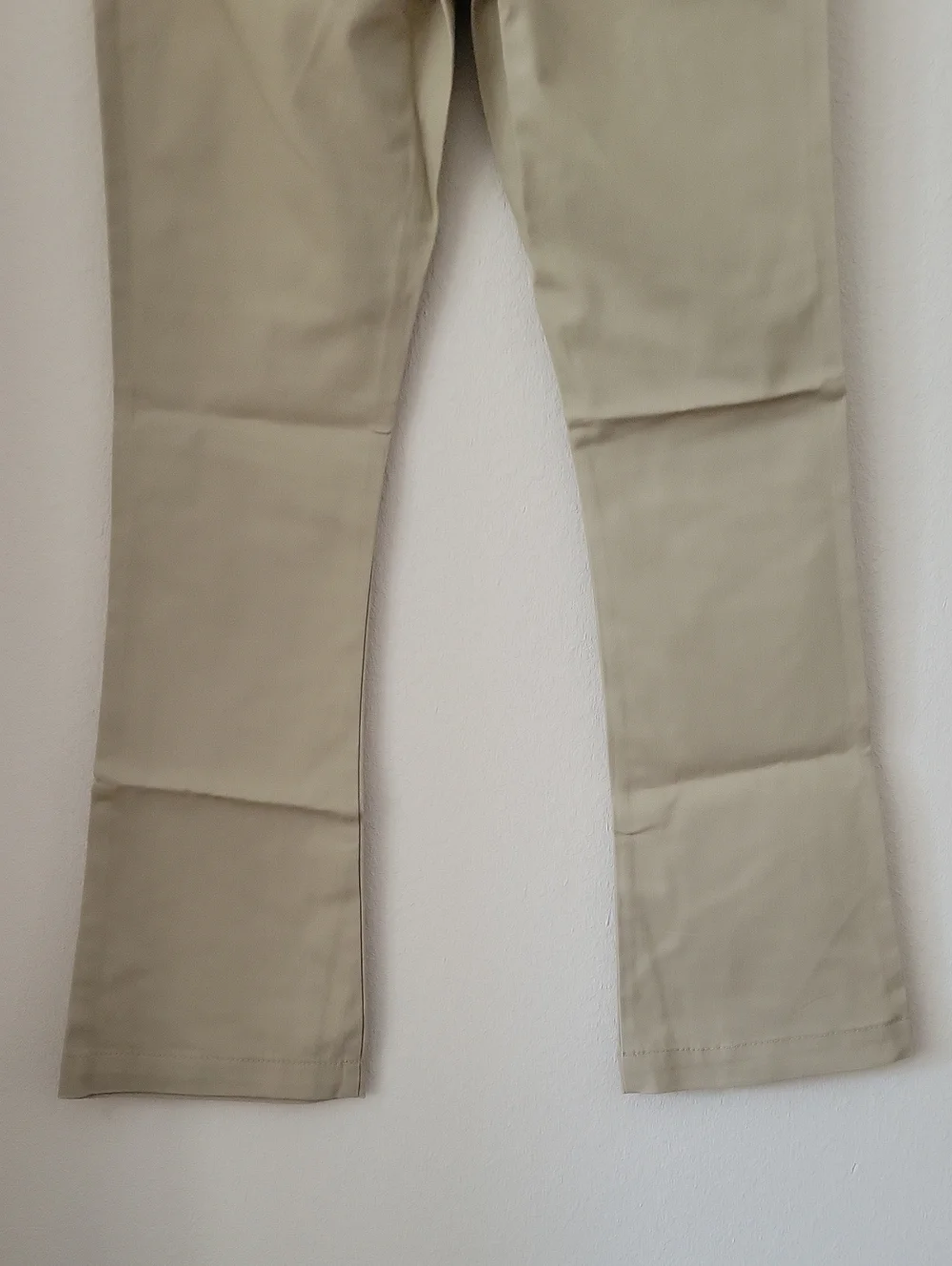 Old Navy Girl's Boot Cut School Uniform Pants, Khaki, 12, NWT